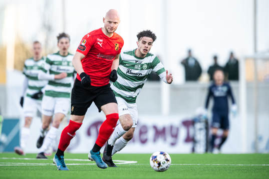 Vasalunds Zourab Tsiskaridze och Västerås Justin Salmon