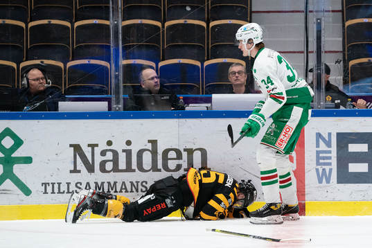 Skellefteås Oscar Möller och Rögles Adam Edström
