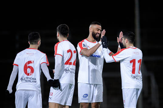 Assyriskas Gabriel Aphrem , Nemrut Awrohum , Kyle Konwea