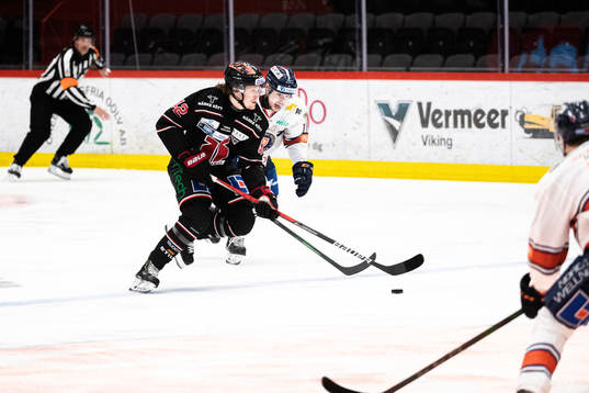 Örebros Robin Salo och Växjös Brendan Gaunce