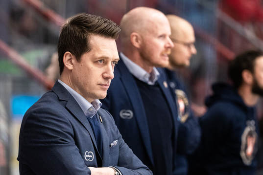 Växjös tränare Sam Hallam