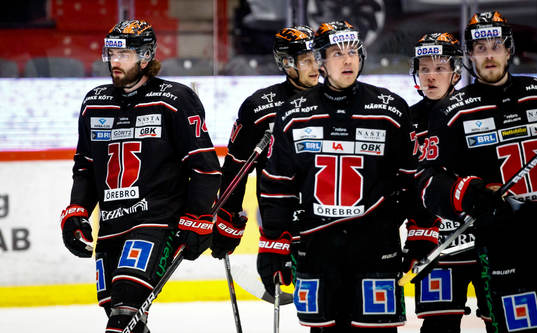 Örebros Nick Ebert jublar vid 1-0