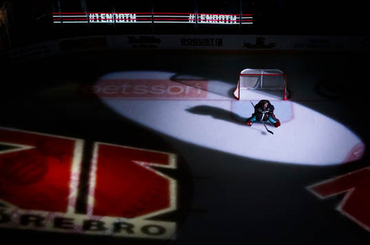 Örebros målvakt Jhonas Enroth