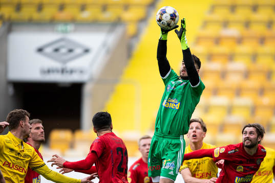 Falkenbergs målvakt Nadeem Omar
