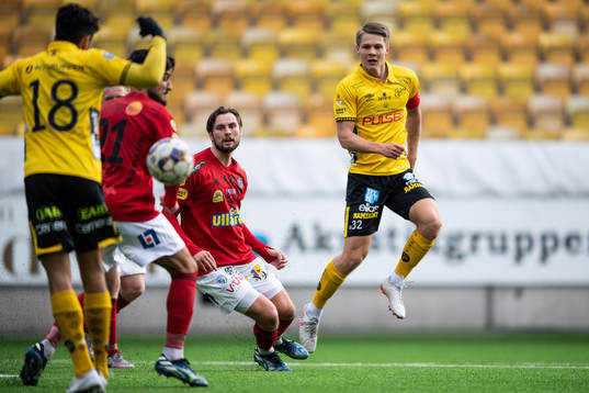 Elfsborgs Gustav Broman och Falkenbergs Axel Norén