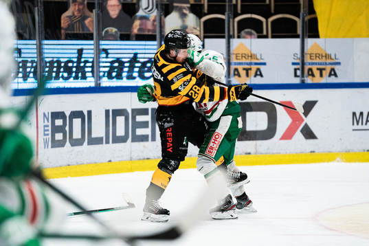 Skellefteås Jesper Frödén och Rögles Simon Ryfors