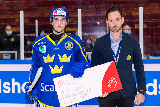 Sveriges William Eklund utses till matchens lirare och