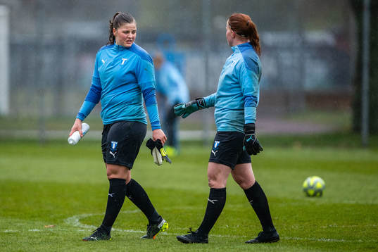 Vera Ejlertsson och Emma Svensson