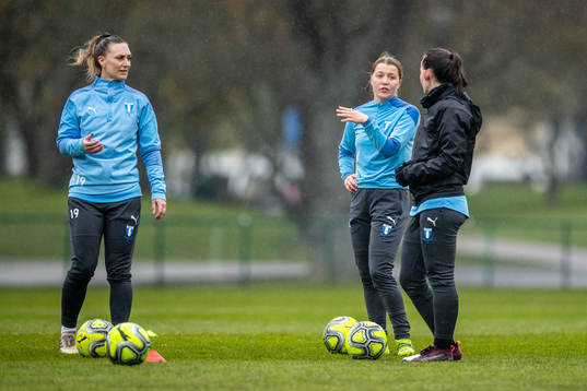Josefine Carlsson och Elvira Ramel