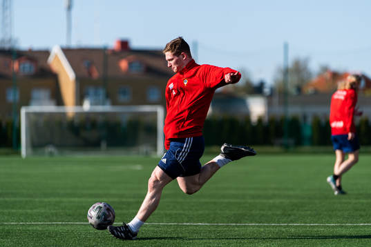 En spelare skjuter