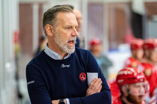 Troja/Ljungbys assisterande tränare Johan Benker