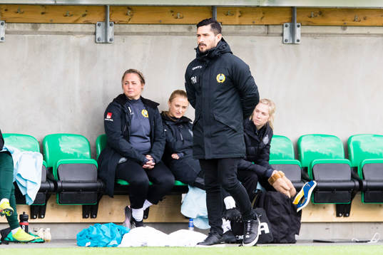 Hammarbys tränare Pablo Pinones-Arce