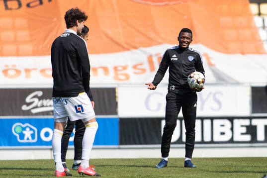 Falkenbergs Umar Bala Muhammed före fotbollsmatchen i