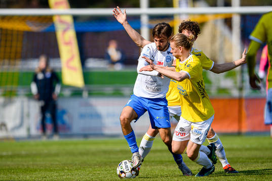 Värnamos Michael Kargbo och Falkenbergs Melker Nilsson