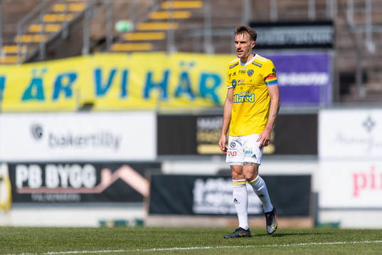 Falkenbergs Tobias Karlsson deppar