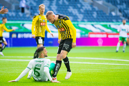 Hammarbys Mohanad Jeahze och Häckens Alexander Faltsetas