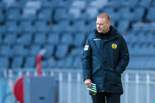 Hammarbys tränare Stefan Billborn deppar