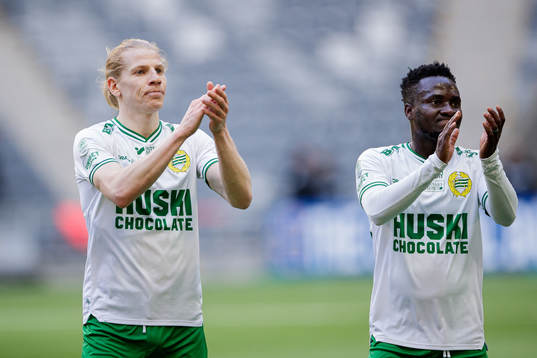 Hammarbys Gustav Ludwigson och David Accam deppar