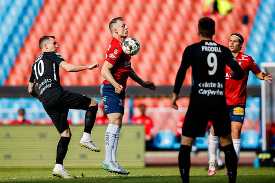 Västerås Filip Tronét och Örgrytes Marcus Haglind