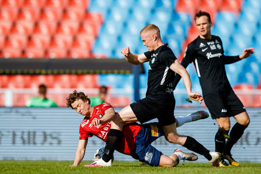 Örgrytes Herman Sjögrell och Västerås David Engström