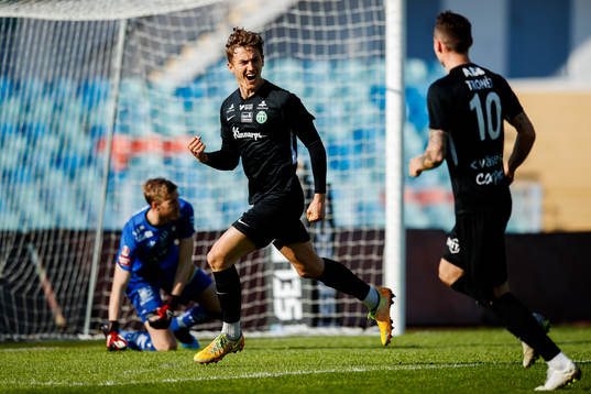 Västerås Gustaf Lagerbielke jublar
