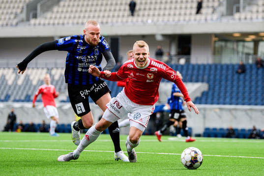 Sirius Adam Ståhl och Kalmars Sebastian Ring