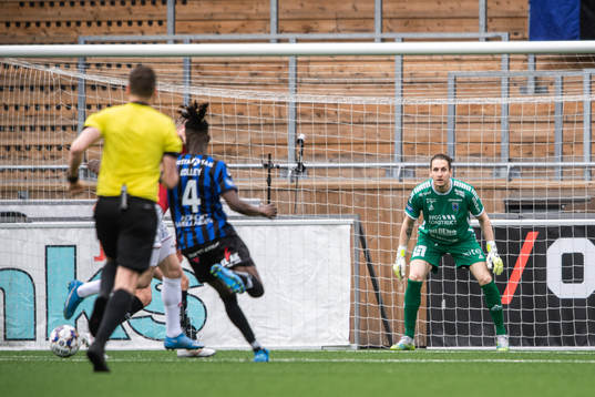 Sirius målvakt David Mitov Nilsson