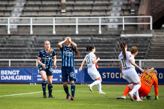 Djurgårdens Hayley Dowd deppar