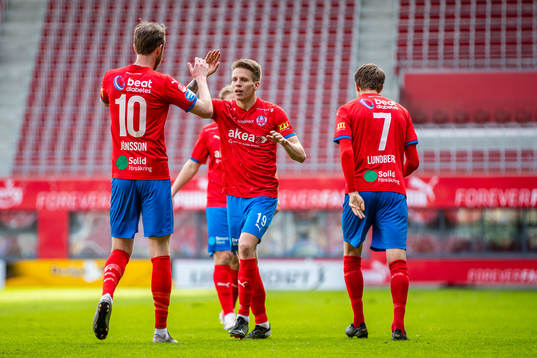 Helsingborgs Rasmus Jönsson och Bödvar Bödvarsson jublar