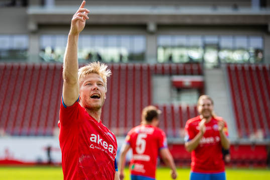 Bläddra bland fler bilder av Fotboll, Superettan, Helsingborg - AFC Eskilstuna
