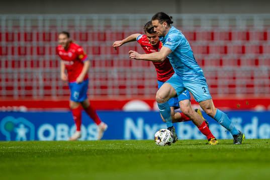 AFC Eskilstunas Abdelkarim Mammar Chaouche och Helsingborgs
