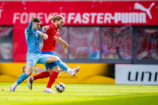 AFC Eskilstunas Ismet Lushaku och Helsingborgs Charlie