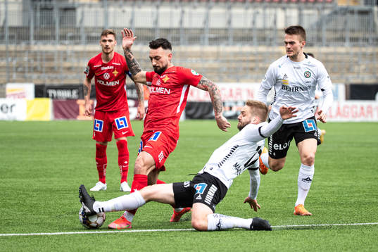 Örebros Johan Mårtensson och IFK Norrköpings Sead