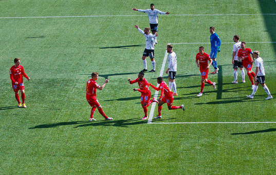 IFK Norrköpings Samuel Adegbenro gör 0-1 på Örebros