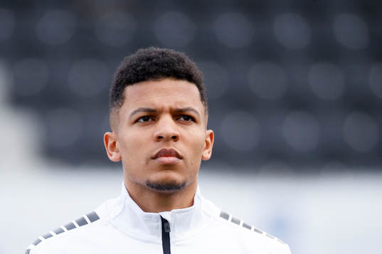 Örebros Romain Gall