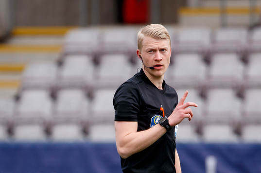 Domare Adam Ladebäck