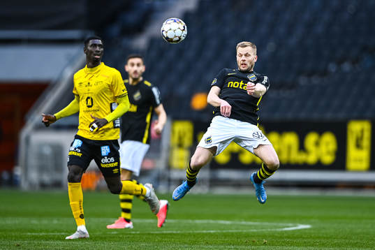 s Sebastian Larsson