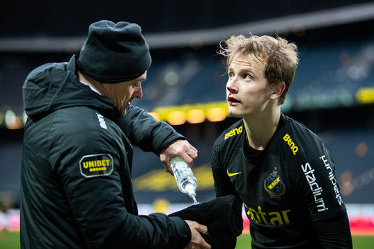 s Saku Ylätupa får vård