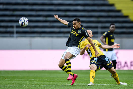 s Bilal Hussein och Elfsborgs Robert Gojani