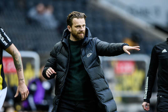 s tränare Bartosz Grzelak
