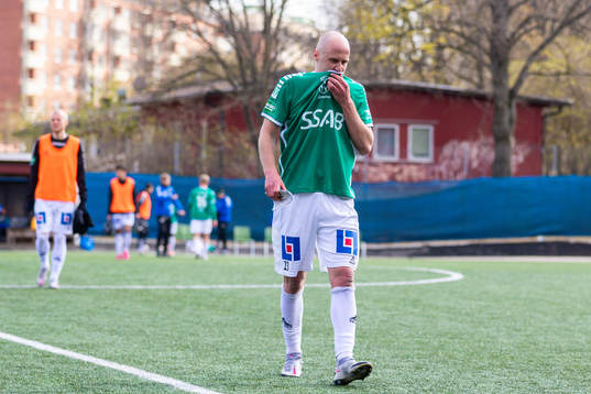 Brages Oscar Lundin deppar