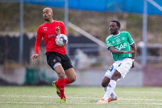Vasalunds Alexander Andue och Brages Nathan Mavila