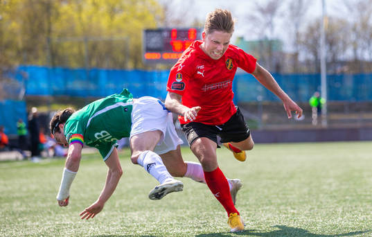 Brages Robbin Sellin och Vasalunds Frej Engberg