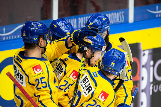 Bläddra bland fler bilder av Ice Hockey, International Friendly, Norway - Sweden