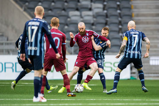 Malmö FFs Jo Inge Berget och Djurgårdens Elliot Käck