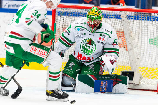 Rögles målvakt Christoffer Rifalk