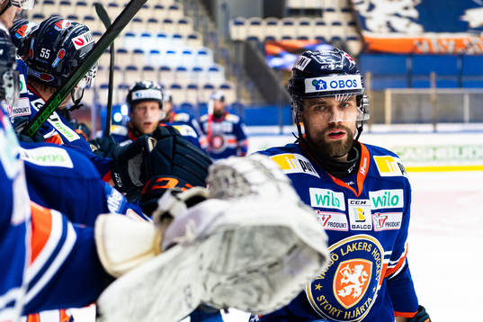 Växjös Emil Pettersson jublar