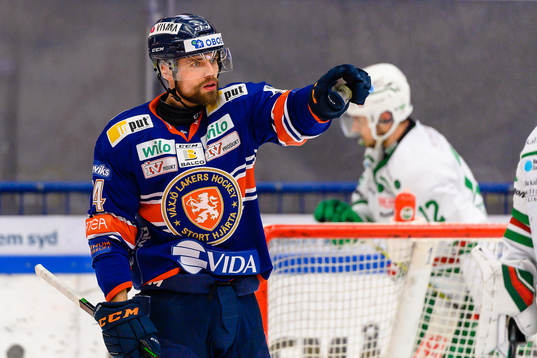 Växjös Emil Pettersson jublar