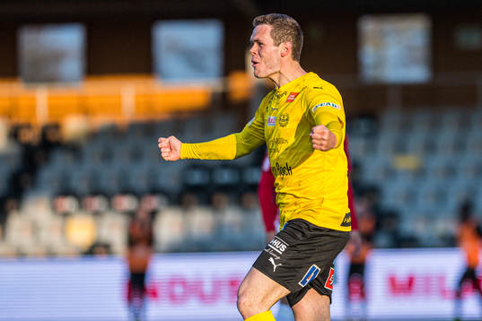Mjällbys Jacob Bergström  jublar