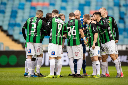GAIS spelare samlas